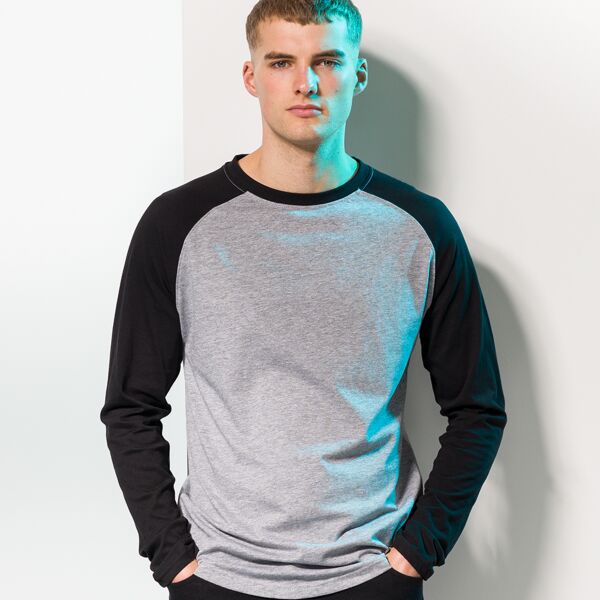 Long sleeve baseball t-shirt Thumbnail