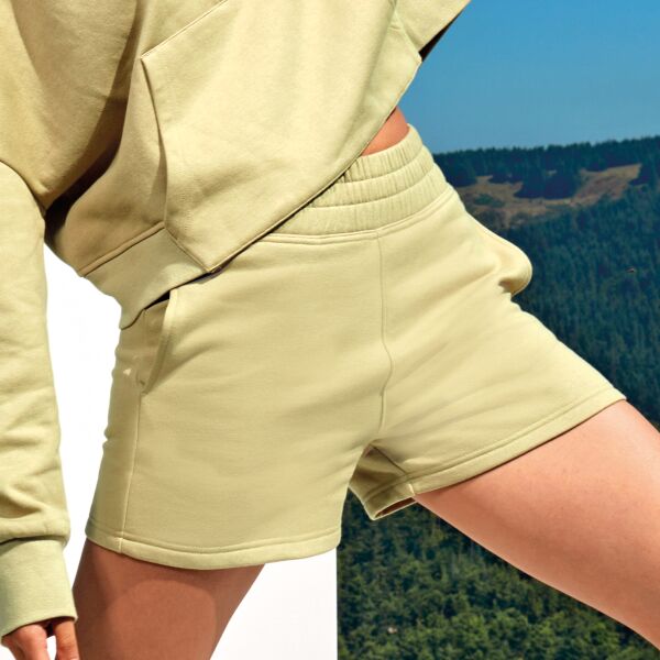 Women's Jogger Shorts Thumbnail