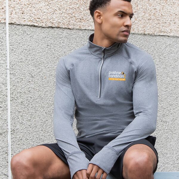 Long-sleeved ¼ zip top Thumbnail