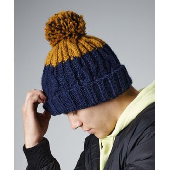 Apres Beanie Thumbnail